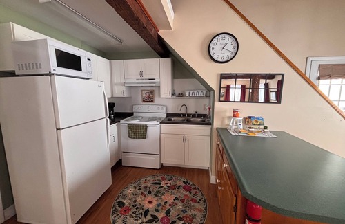 Newport House | A cozy little house with everything you need