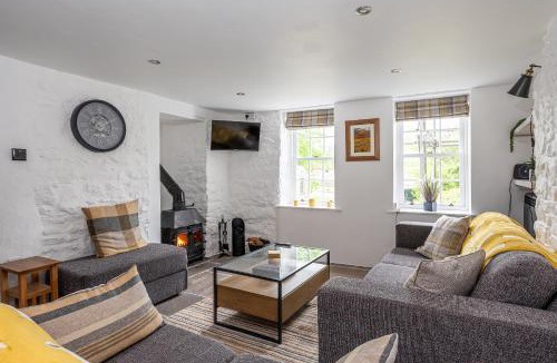 Fremington House | A D Coach House Cottage
