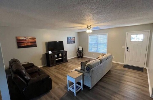 Guntersville House | A Day at the Park