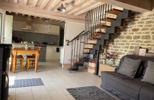 Longecourt-les-Culetre Cottage | A delightful cottage with shared pool and sun terrace.