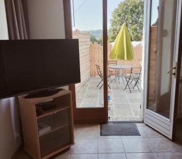Periers-en-Auge House | A deux pas de Cabourg ,avec une belle vue sur la campagne normande.A grangues