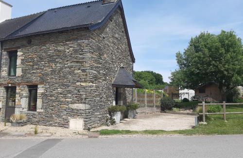 Montertelot House | A deux pas de l'Oust