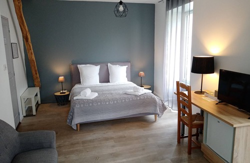 Villebois House | A Deux Pas du Rhéby