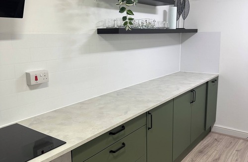 Crawley House | A discreet & elegant play space for couples