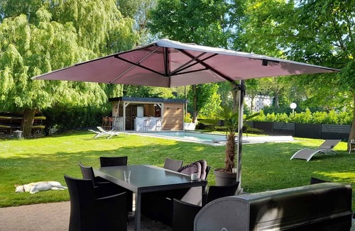 Bougival House | A dream location near Paris and the Château de Versailles!