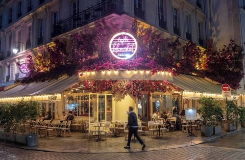 Les Halles Apartment | A DREAMY PARISIAN RETREAT WHERE TIMELESS ELEGANCE MEETS COMFORT – RUE RAMBUTEAU