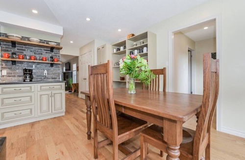 Elora Condo | (A) Elora Grand River Suite