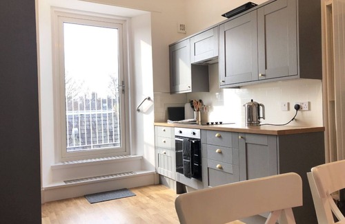 St. Andrews Apartment | A fabulous first floor apartment - sleeps 6/8