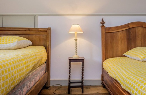 Sarrazac House | A fairytale castle for 16 with private heated pool