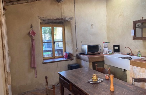 Saint-Hippolyte-du-Fort Ski Chalet | A family Mazet in the garden