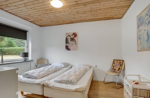 Haderslev Apartment | A few kilometers from the sea, you will find this beautiful vacation home in Diernæs Strand.