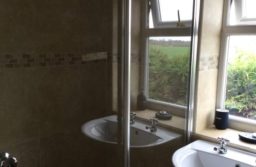 Bloxham Apartment | A First Floor Studio