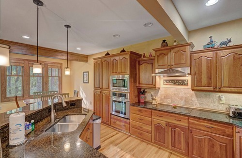 Foscoe House | A Foxfire Retreat: Gated Resort w/Pools & Hot Tub, Fishing, Fitness Area