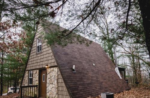 Logan House | A-Frame #07 - by The Chalets