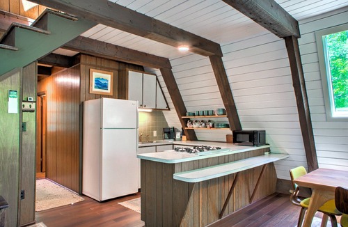 Burnsville House | A-frame Cabin Near Mt. Mitchell!