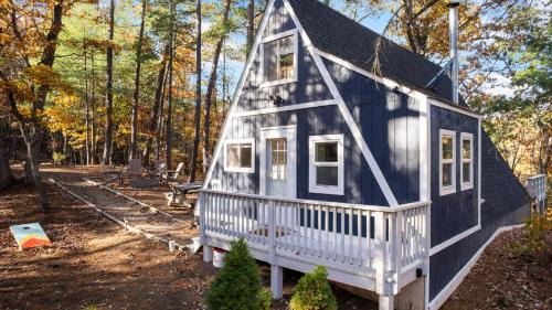 Bergton Ski Chalet | A-Frame Cabin Near Bryce - Mtn Views & EV Friendly
