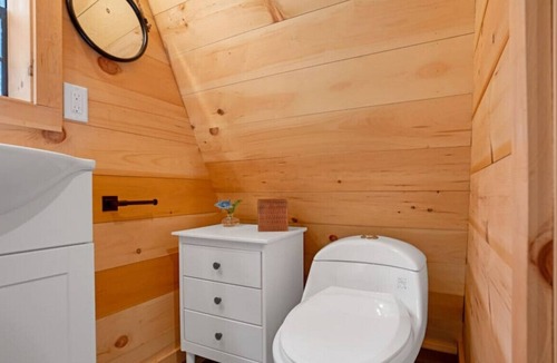 Oxford Cabin | A-Frame Cabin w/ Hot Tub