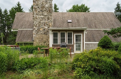 Dover Plains Cabin | A-Frame Getaway with Pool