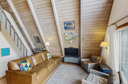 Neskowin House | A-Frame Hideaway