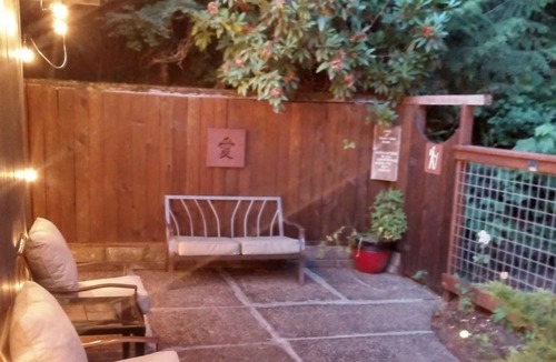 Yamhill House | A frame home nestled in a tranquil forest setting