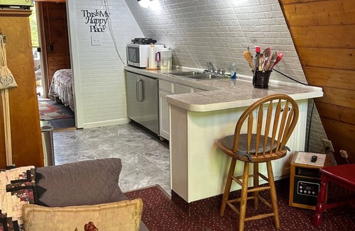 Becket Cabin | A-Frame in Sherwood Forest