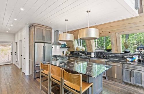Morganton Cabin | A Frame Luxe Lodge ~ Secluded ~ Hot Tub ~ Fire Pit