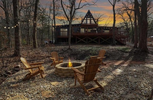 Pottsboro House | A Frame of Mind - 3bd 2 bath A-Frame lake retreat