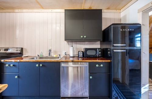 Demorest Cabin | A-Frame of Mind - Cozy A-Frame nestled in the community of Soque Trail