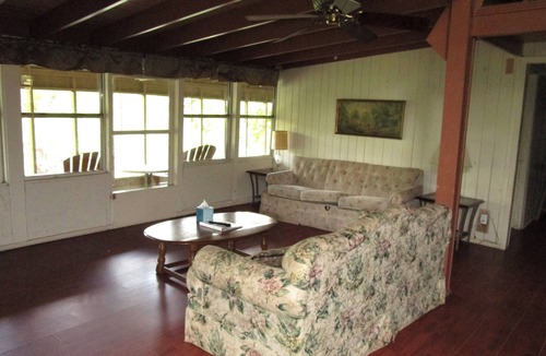 Mayo Resort | A-frame on the Suwannee River Rendezvous