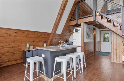 McArthur Cabin | A-Frame Retreat Secluded Fire Pit Nintendo