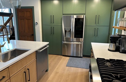 Valois House | A-Frame w/Pool, Hot Tub, & Lake Access-Smith Park