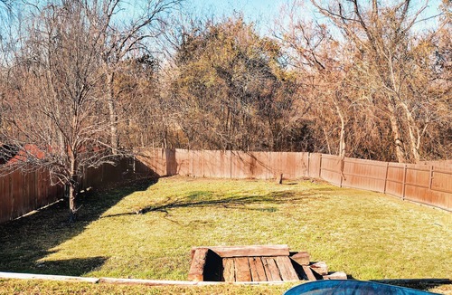 South Arlington House | A fully furnished home within walking distance of downtown Mansfield