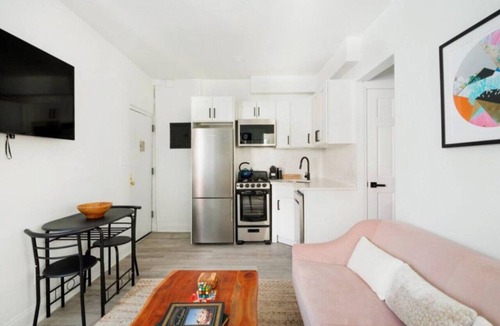 Lower East Side Apartment | A Gem in Lower East Side