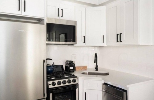 Lower East Side Apartment | A Gem in Lower East Side