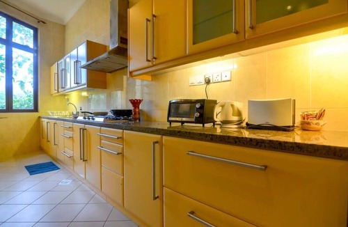 Ampang Apartment | A Generous & Cozy 5BR Unit in Ampang, FREE Parking