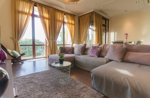 Ampang Apartment | A Generous & Cozy 5BR Unit in Ampang, FREE Parking