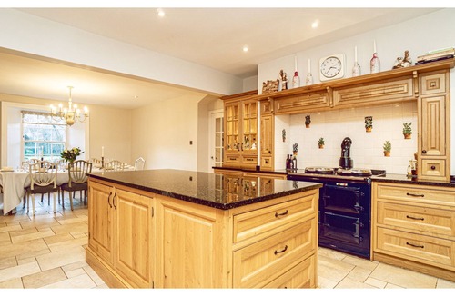 Stirling House | A Georgian Masterpiece Steps from Stirling