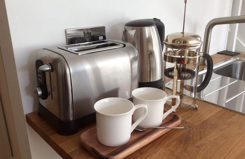 Tankerton House | A get away by the sea