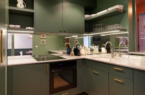 Quartier Saint-Georges Apartment | A Glowing 3BR/3BA with Services in Opéra