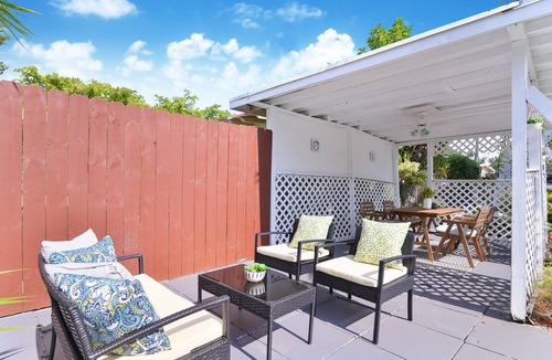 Parkside Condo | ☀ A Gorgeous City Condo☀