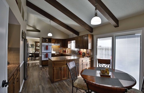 Monett House | A Grand Stay in a Small Town