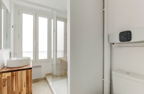 Charonne Apartment | A Great 52sqm 2-Bdr near Nation