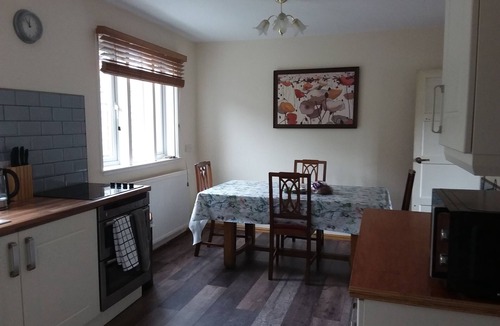 Holestone Moor House | A great base that's 10 mins walk from Matlock