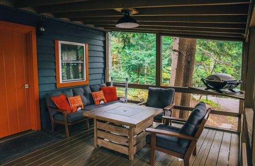 Long Lake Cottage | A Great Camp Style Cabin at Motel Long Lake