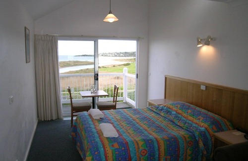 Apollo Bay Hotel | A Great Ocean View Motel