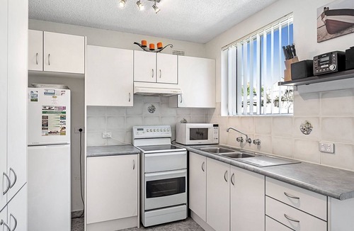 Soldiers Point Apartment | A ground floor unit, just 20m from the water