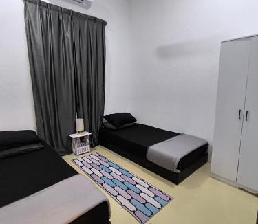 Teluk Intan House | a&h homestay