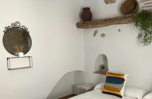 Peniscola Old Town House | A. H. Rentals El Gato Azul Whole house