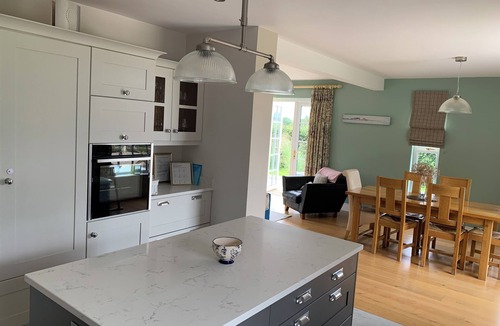 Scotch Street House | A haven in the Orchard County.