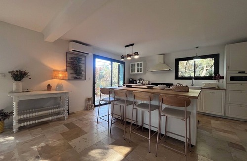 Saint-Drezery Villa | A haven of peace in a pine forest